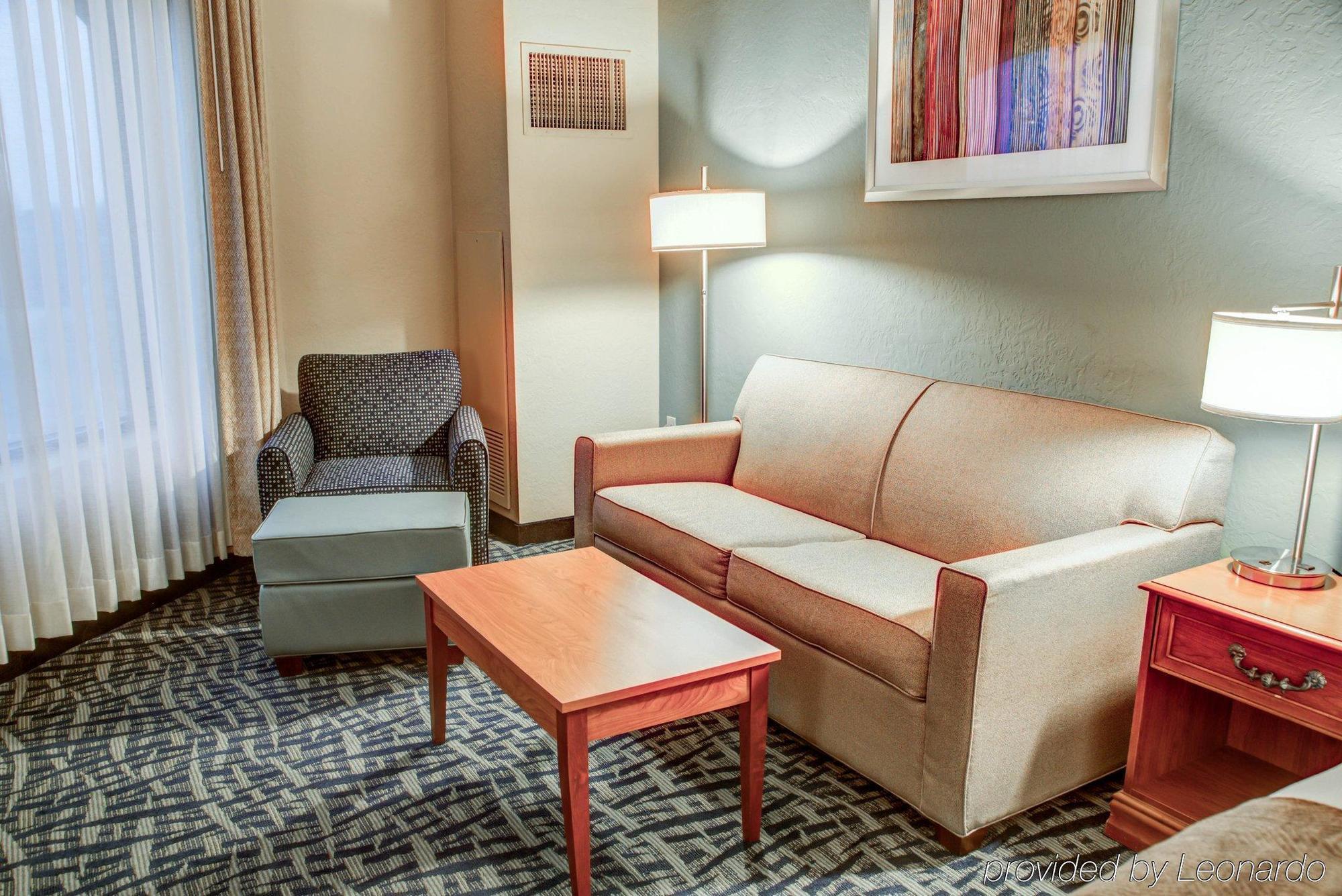 Portofino Hotel, An Ascend Hotel Collection Member فيكسبيرغ المظهر الخارجي الصورة