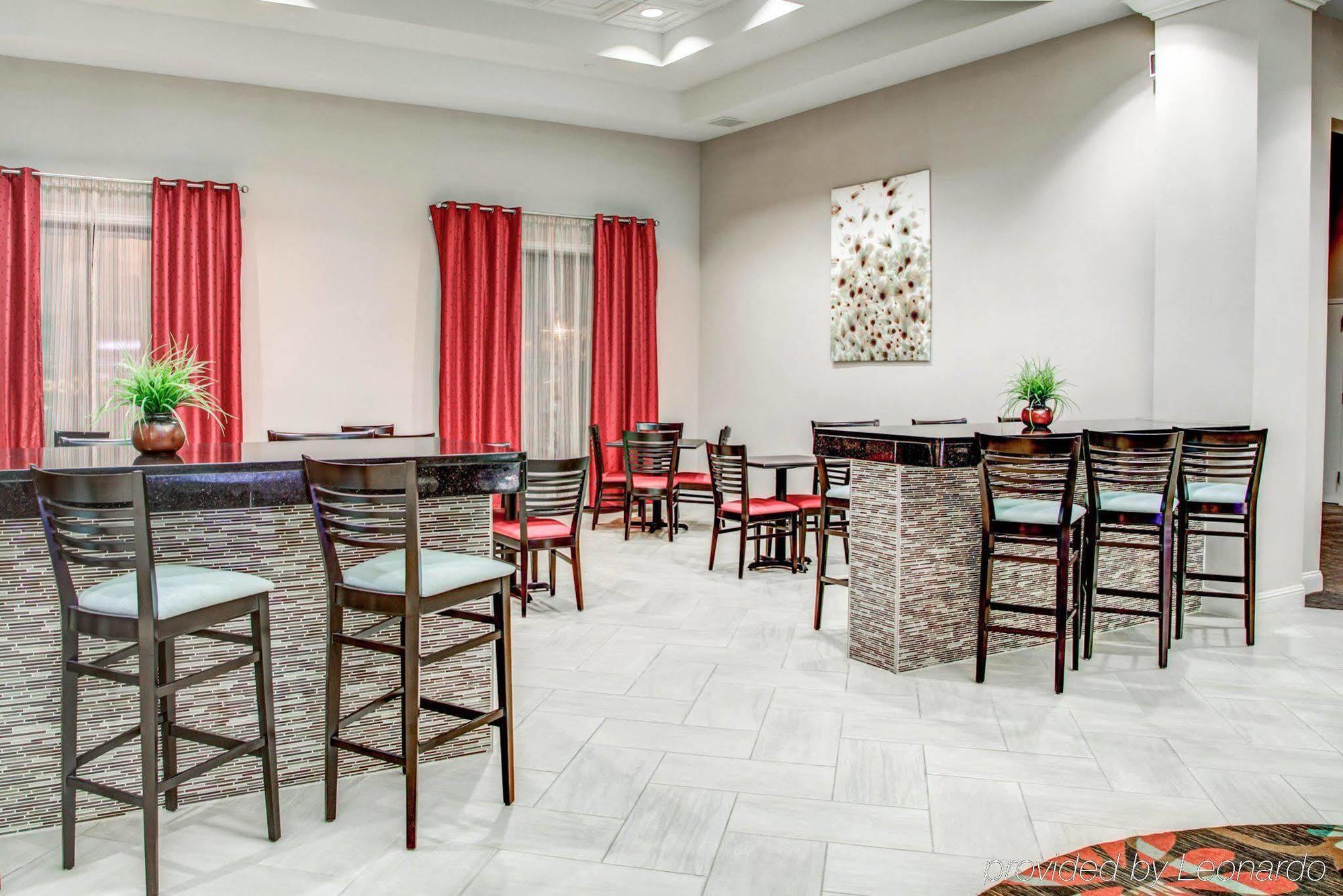 Portofino Hotel, An Ascend Hotel Collection Member فيكسبيرغ المظهر الخارجي الصورة